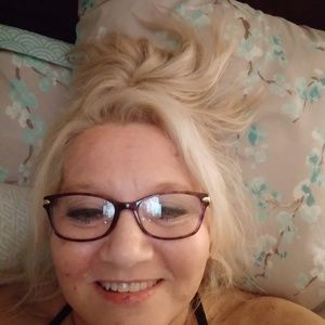 Meet your Posher, Freda